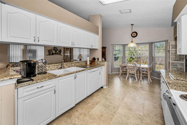 9625 OAKWOOD HILLS COURT, New Port Richey, FL 34655