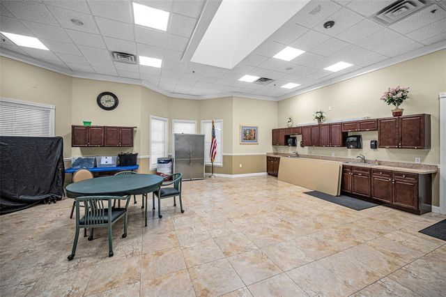 9625 OAKWOOD HILLS COURT, New Port Richey, FL 34655