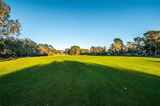 9625 OAKWOOD HILLS COURT, New Port Richey, FL 34655