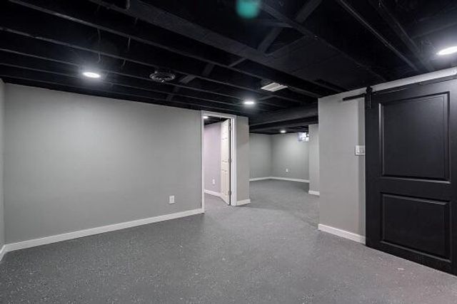 7719 W Fiebrantz AVENUE, Milwaukee, WI 53222