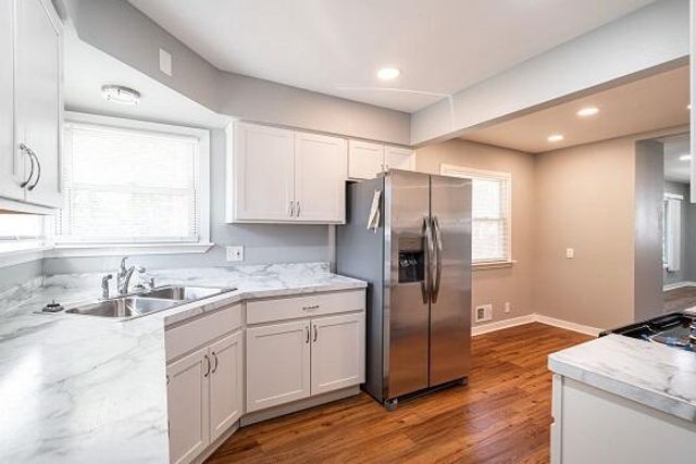 7719 W Fiebrantz AVENUE, Milwaukee, WI 53222