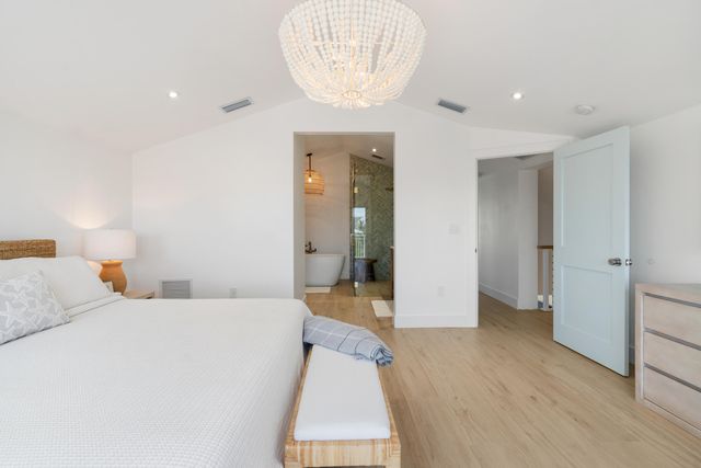 154 Dubonnet Road, Key Largo, FL 33037