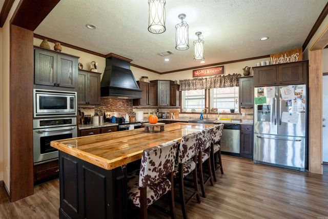 65 Gardner Drive, Heber Springs, AR 72543