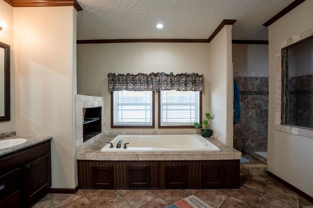 65 Gardner Drive, Heber Springs, AR 72543