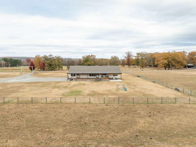 65 Gardner Drive, Heber Springs, AR 72543