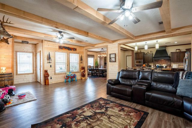 65 Gardner Drive, Heber Springs, AR 72543