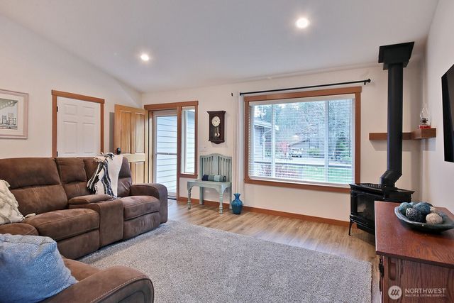 2903 Hi Crest Road, Langley, WA 98260