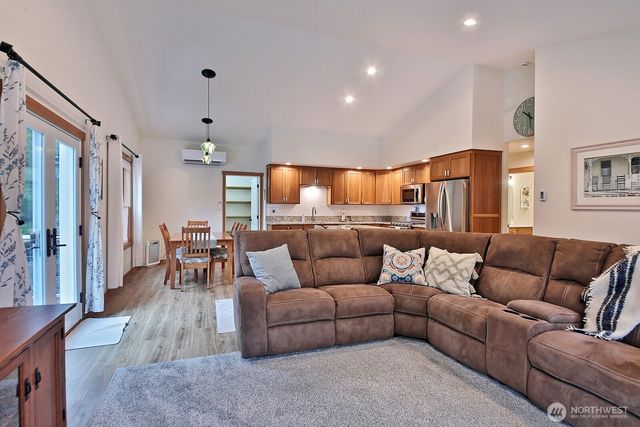 2903 Hi Crest Road, Langley, WA 98260