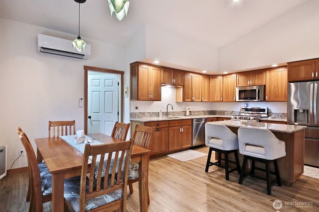 2903 Hi Crest Road, Langley, WA 98260