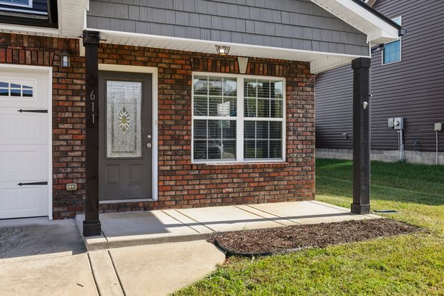 611 Hollow Crst, Clarksville, TN 37042