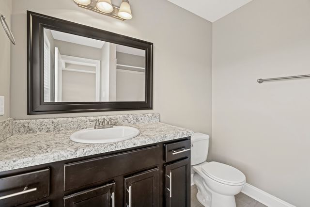 611 Hollow Crst, Clarksville, TN 37042