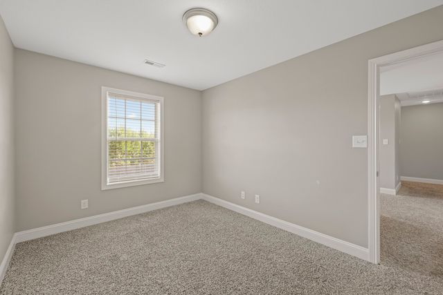 611 Hollow Crst, Clarksville, TN 37042