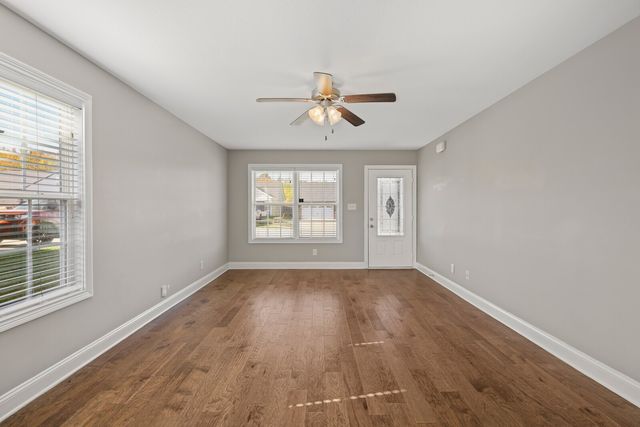 611 Hollow Crst, Clarksville, TN 37042