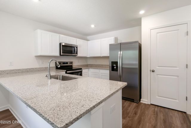 4101 Pinehurst Avenue, Chipley, FL 32428