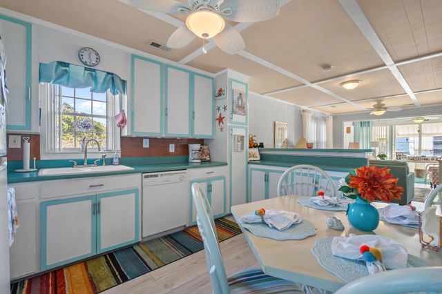 800 Perrin Dr., North Myrtle Beach, SC 29582