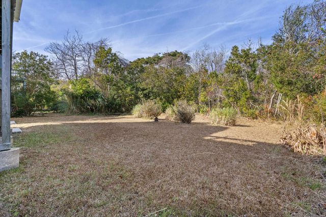 800 Perrin Dr., North Myrtle Beach, SC 29582