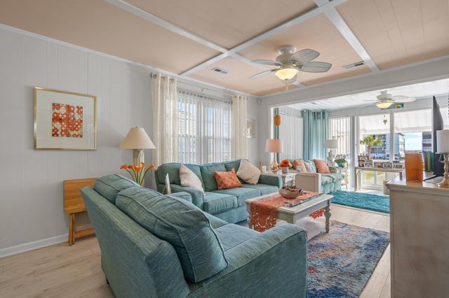 800 Perrin Dr., North Myrtle Beach, SC 29582