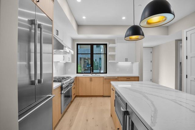 223 Hope Street, Mountain View, CA 94041