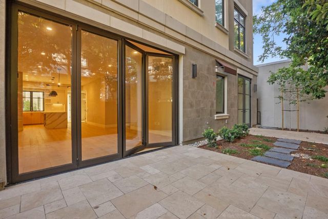 223 Hope Street, Mountain View, CA 94041