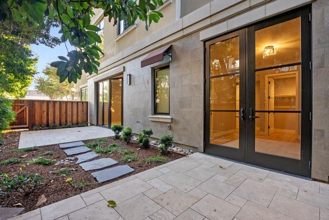 223 Hope Street, Mountain View, CA 94041