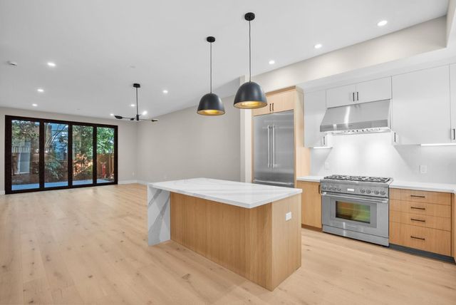 223 Hope Street, Mountain View, CA 94041
