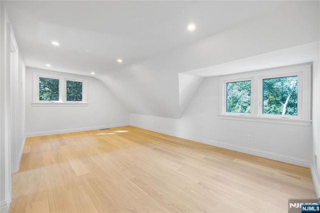 390 Harland Avenue, Haworth, NJ 07641