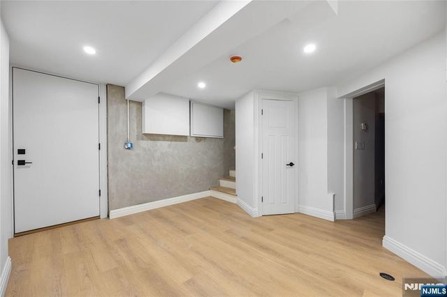 390 Harland Avenue, Haworth, NJ 07641