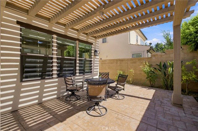 73 Wildvine, Irvine, CA 92620