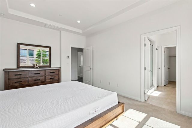 73 Wildvine, Irvine, CA 92620