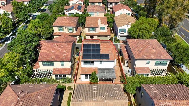 73 Wildvine, Irvine, CA 92620