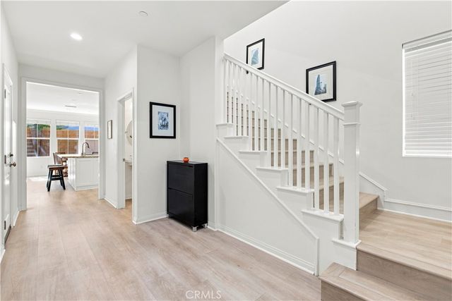 73 Wildvine, Irvine, CA 92620