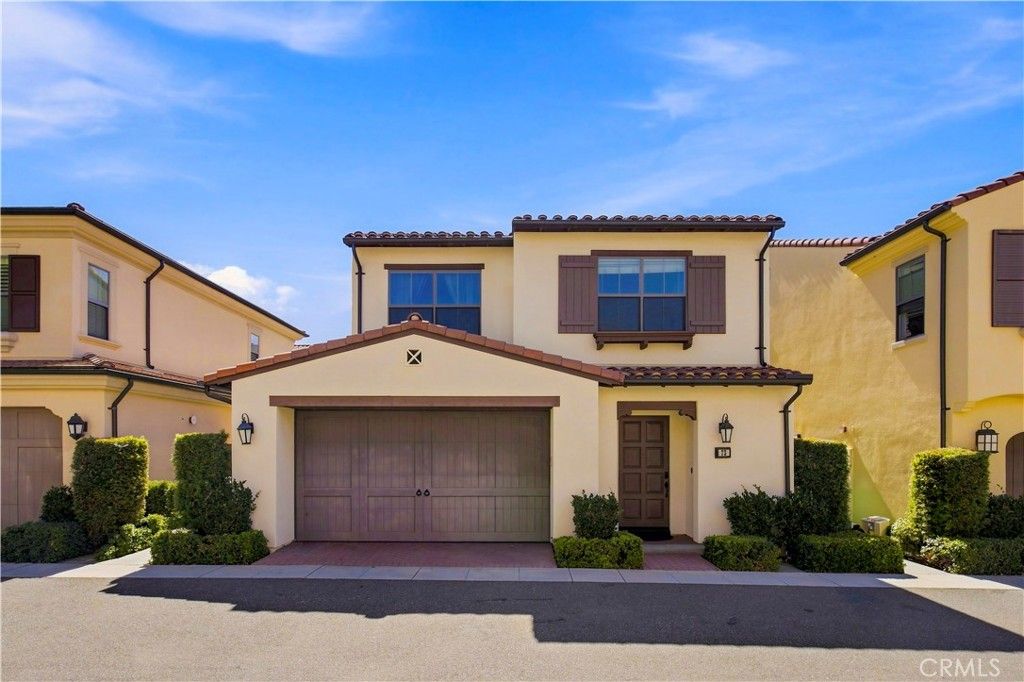 73 Wildvine, Irvine, CA 92620