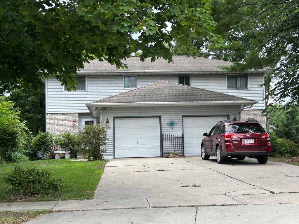 1210 Williams STREET #1212, Lake Geneva, WI 53147
