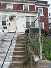 302 Dover Street, Bridgeport, CT 06610
