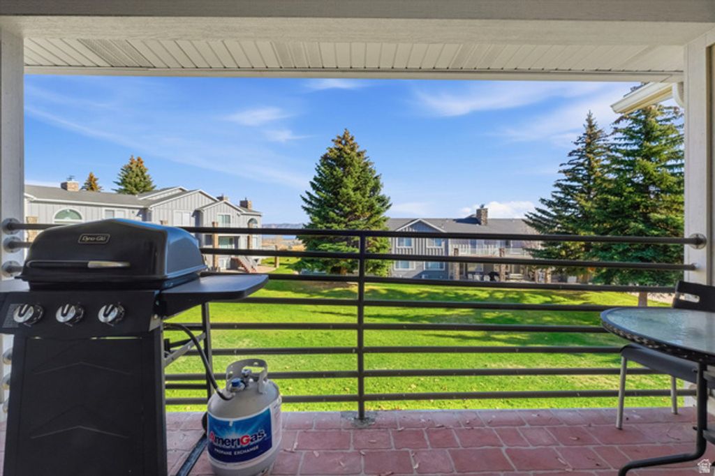 Image 12 of property listing at 929 N HARBOR VILLAGE EAST DR #216B, Garden City, UT 84028