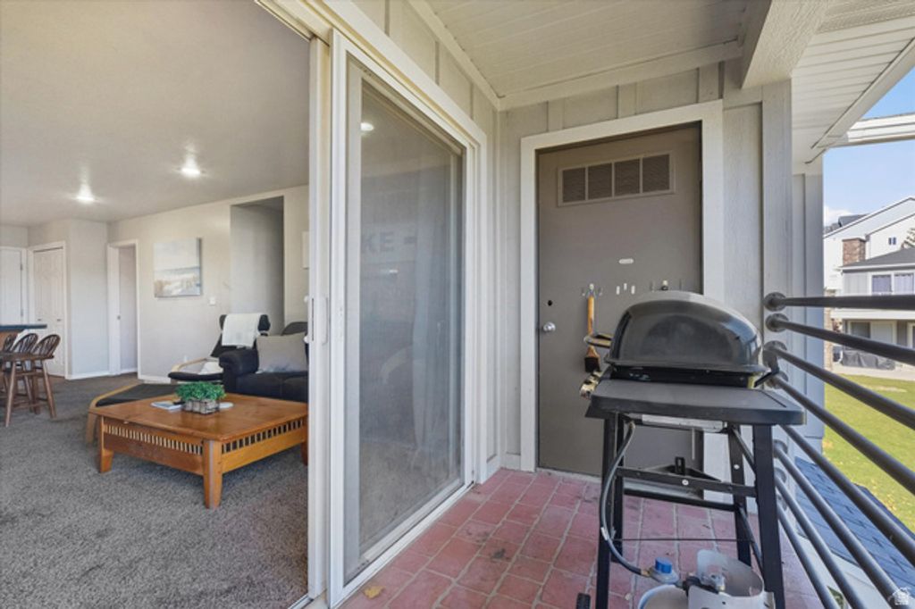 Image 14 of property listing at 929 N HARBOR VILLAGE EAST DR #216B, Garden City, UT 84028