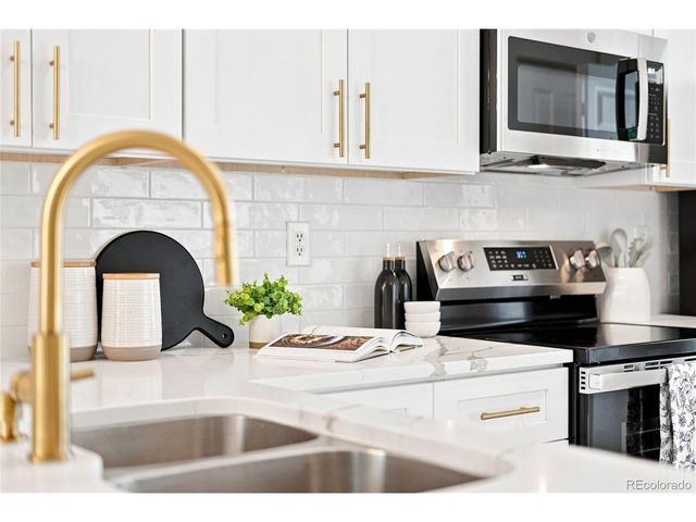 6428 Silver Mesa Dr C, Littleton, CO 80130