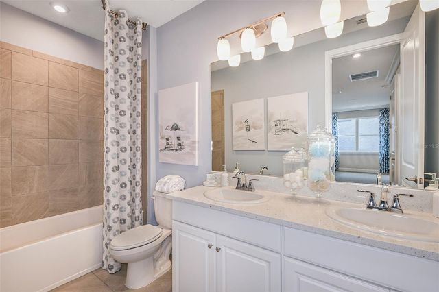 8572 SNOWFALL STREET, Sarasota, FL 34241