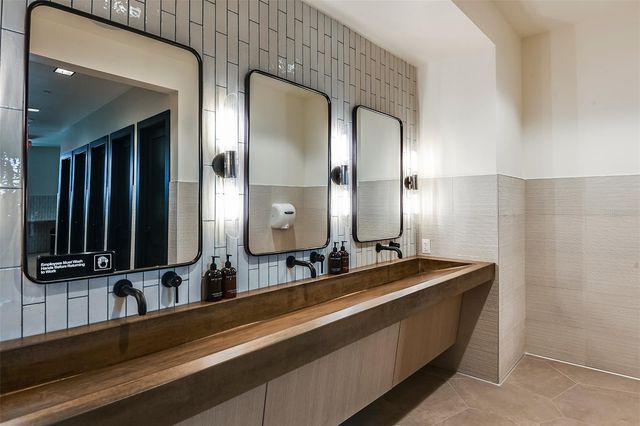 8572 SNOWFALL STREET, Sarasota, FL 34241