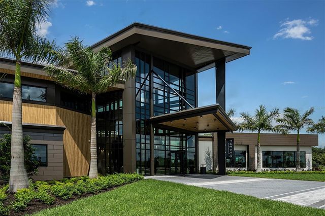 8572 SNOWFALL STREET, Sarasota, FL 34241