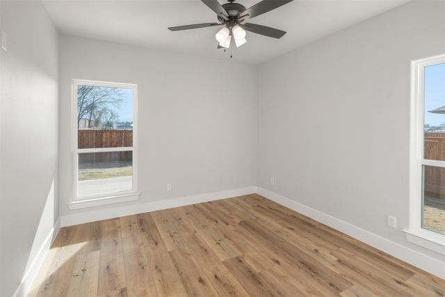 503 Limestone Circle, Mabank, TX 75147