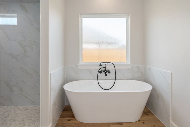 503 Limestone Circle, Mabank, TX 75147