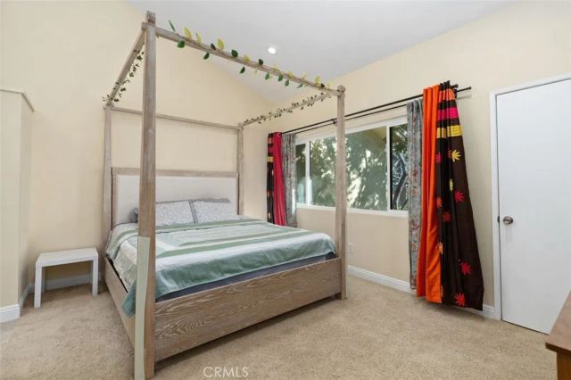 223 Pineview, Irvine, CA 92620