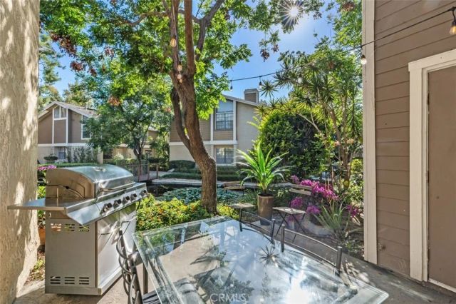 223 Pineview, Irvine, CA 92620