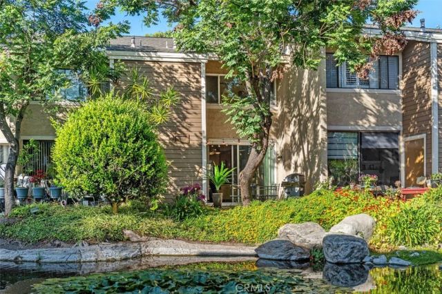 223 Pineview, Irvine, CA 92620