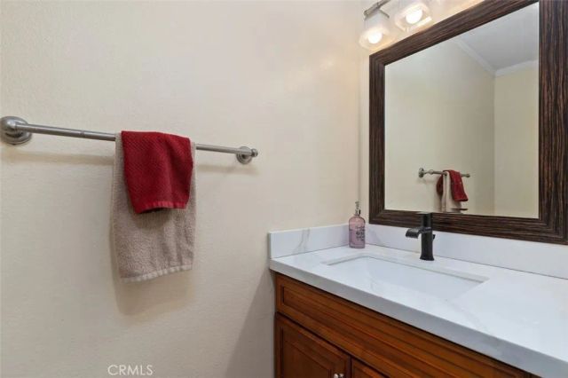 223 Pineview, Irvine, CA 92620