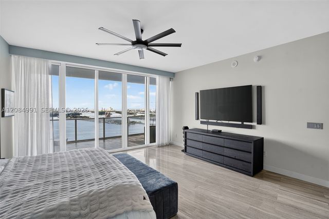 2020 N Bayshore Dr 3708, Miami, FL 33137