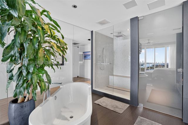 2020 N Bayshore Dr 3708, Miami, FL 33137