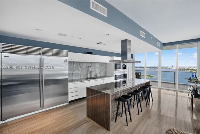 2020 N Bayshore Dr 3708, Miami, FL 33137
