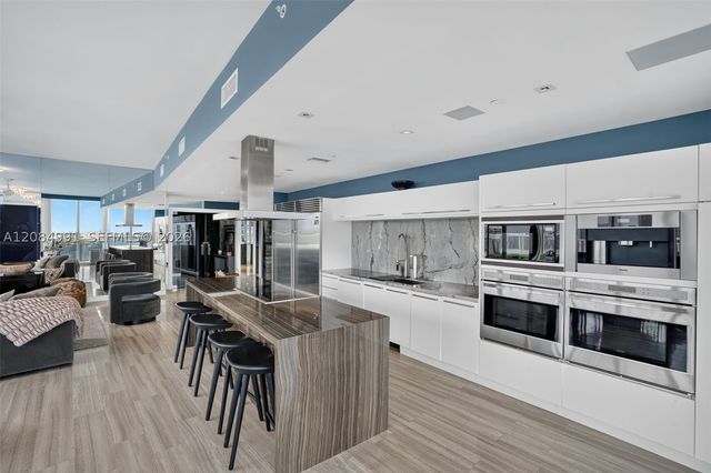 2020 N Bayshore Dr 3708, Miami, FL 33137